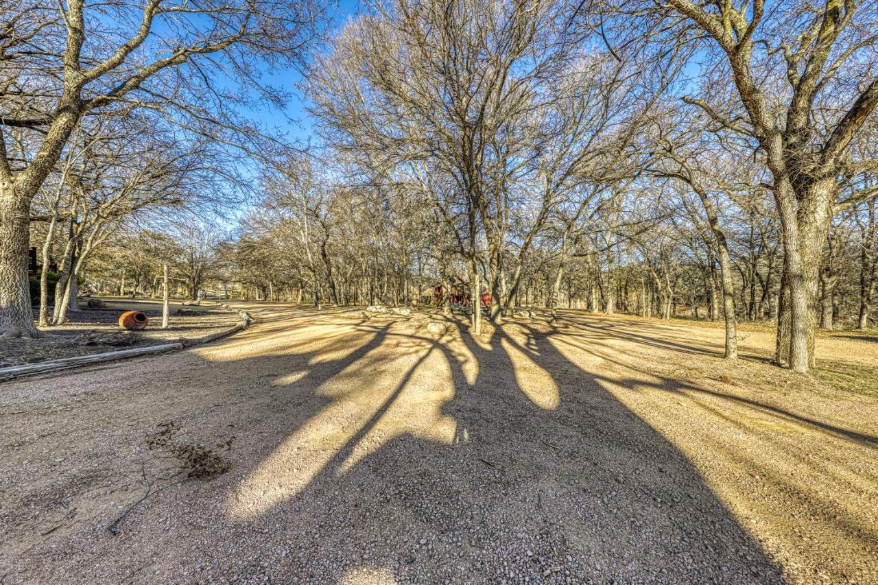 The Pecan @ Mendelbaum Winery Guest Cabins Fredericksburg Exterior foto